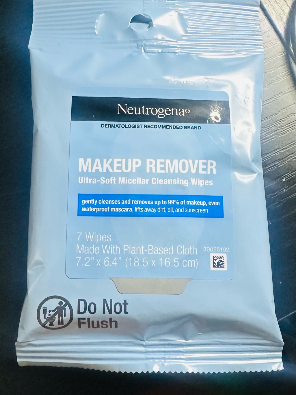 Neutrogena White And Light Blue Makeup Remover Wipes  Micellar Cleansing
